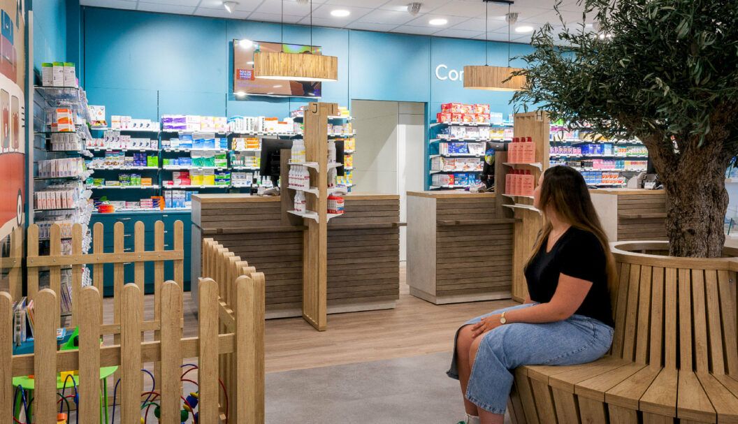 Pharmacie agencement mobilier vente architecture rénovation extension design aménagement design 2 témoignage