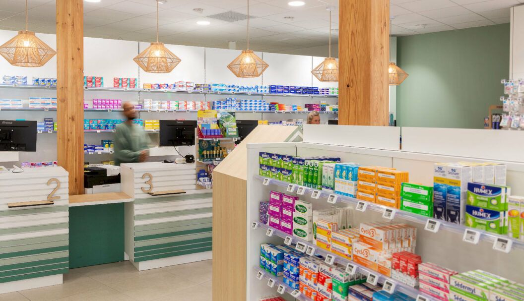 Pharmacie transfert neuf agencement mobilier architecture intérieur 9 témoignage